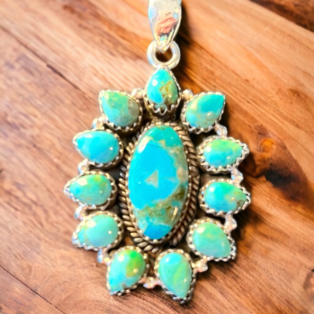 Beautiful Sterling Silver Turquoise Pendant 113$